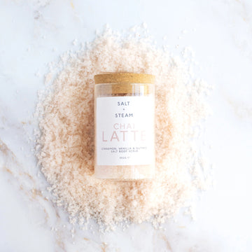 Salt + Steam Chai Latte Body Scrub – Cinnamon, Vanilla &amp; Nutmeg (302g)
